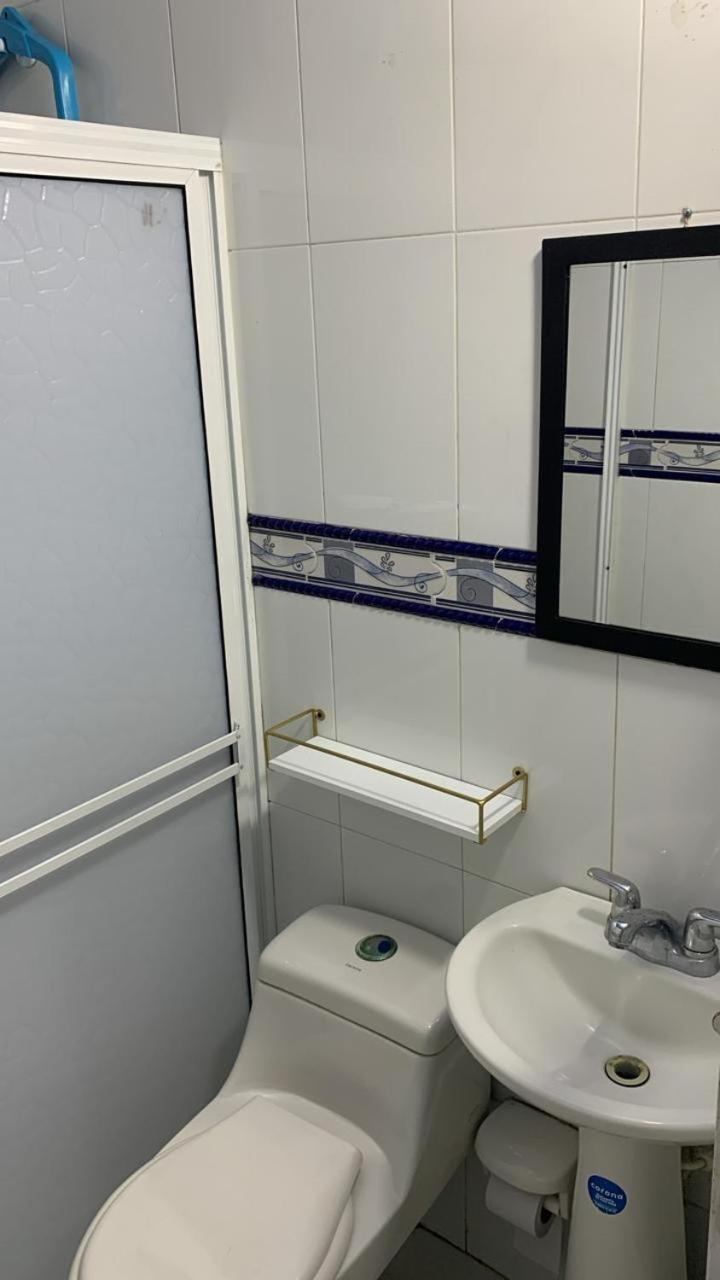 Hostal Casa De Las Americas Картахена Экстерьер фото