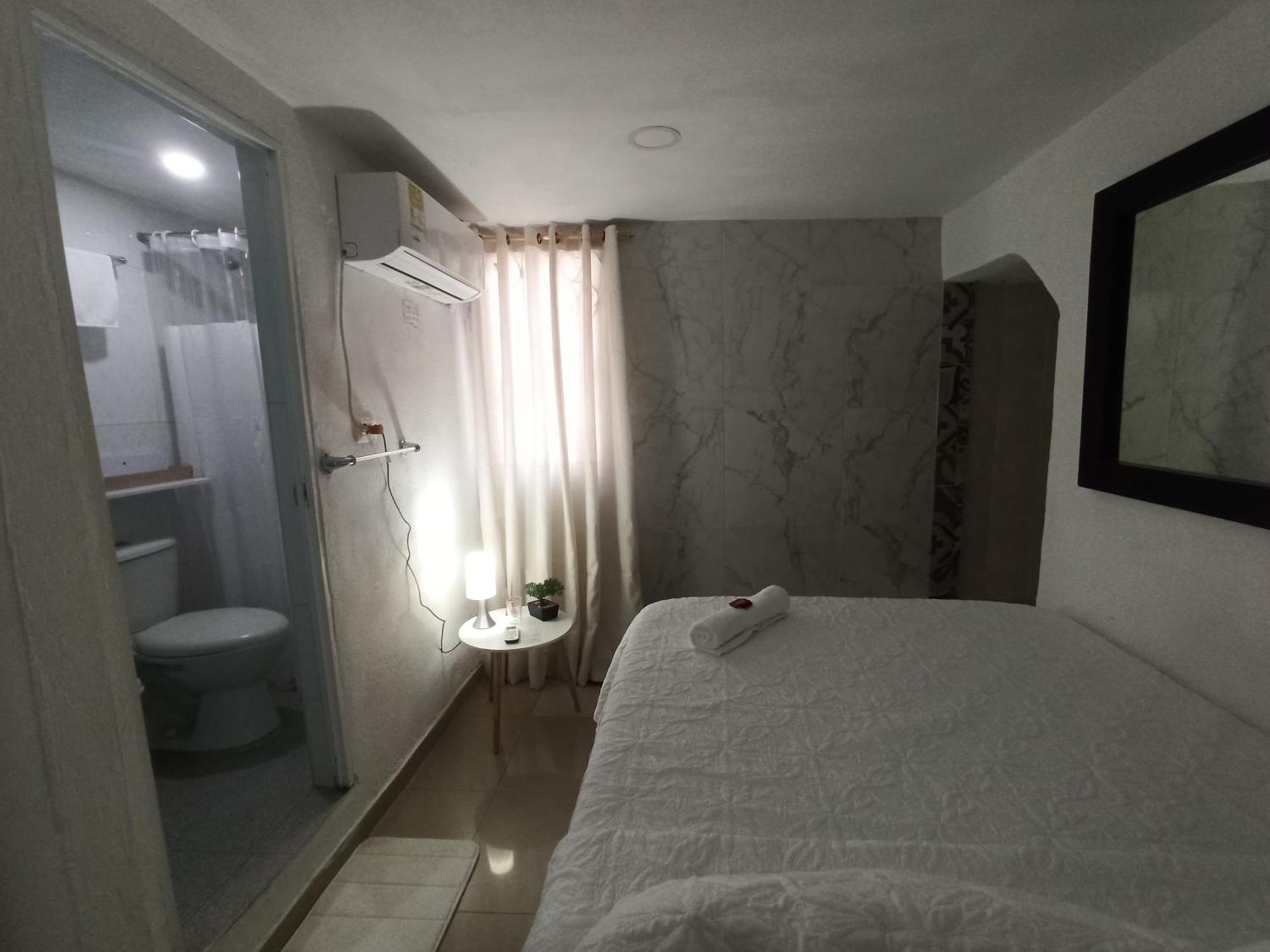 Hostal Casa De Las Americas Картахена Экстерьер фото