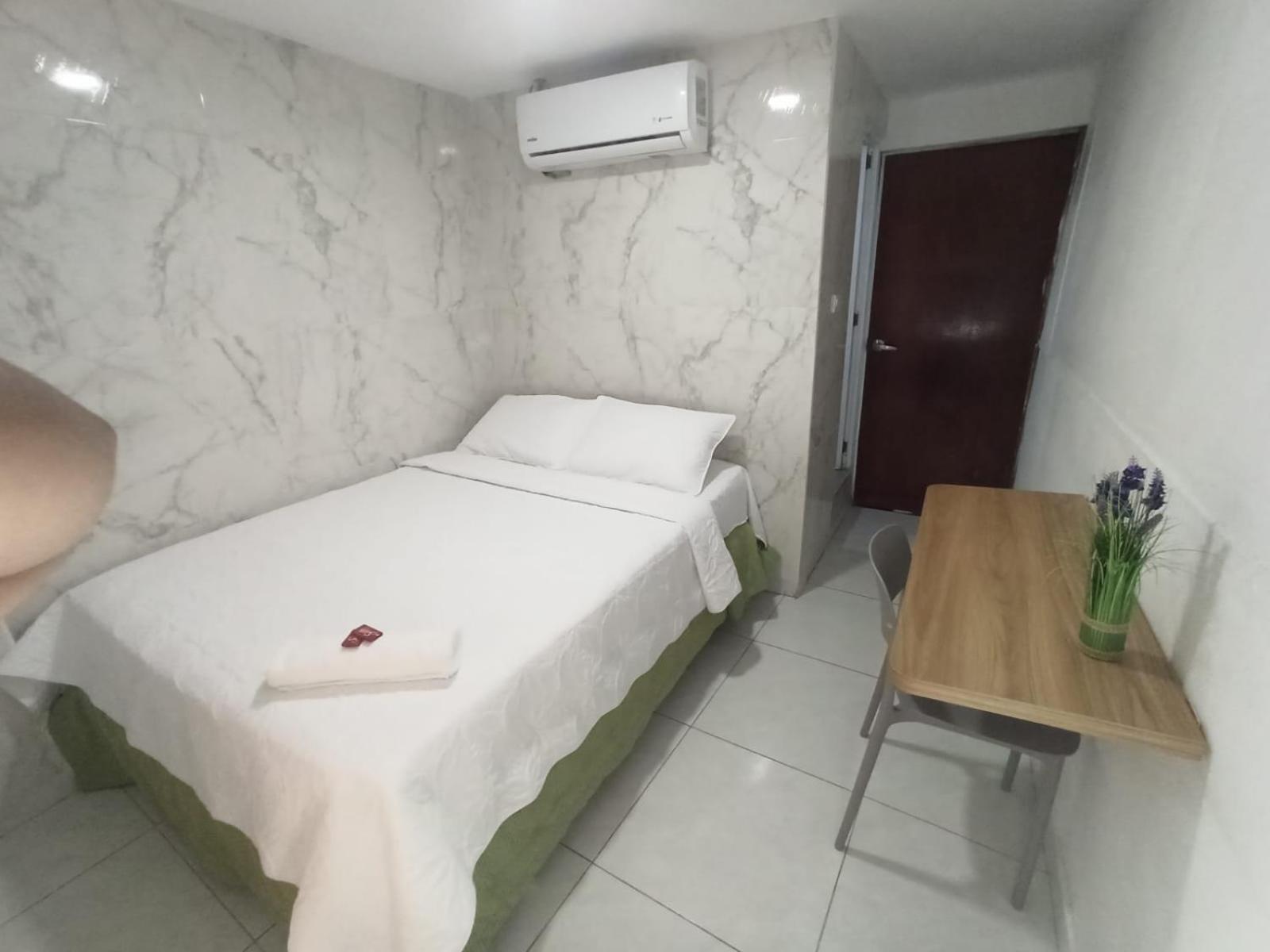 Hostal Casa De Las Americas Картахена Экстерьер фото